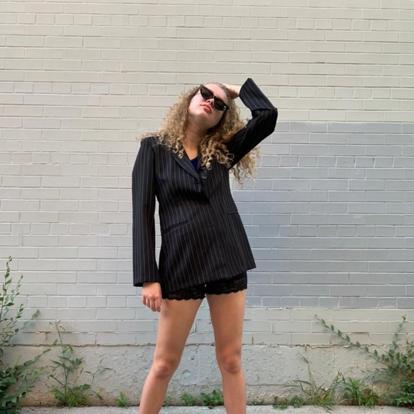 BLACK PINSTRIPE BLAZER - Picture 3 of 3